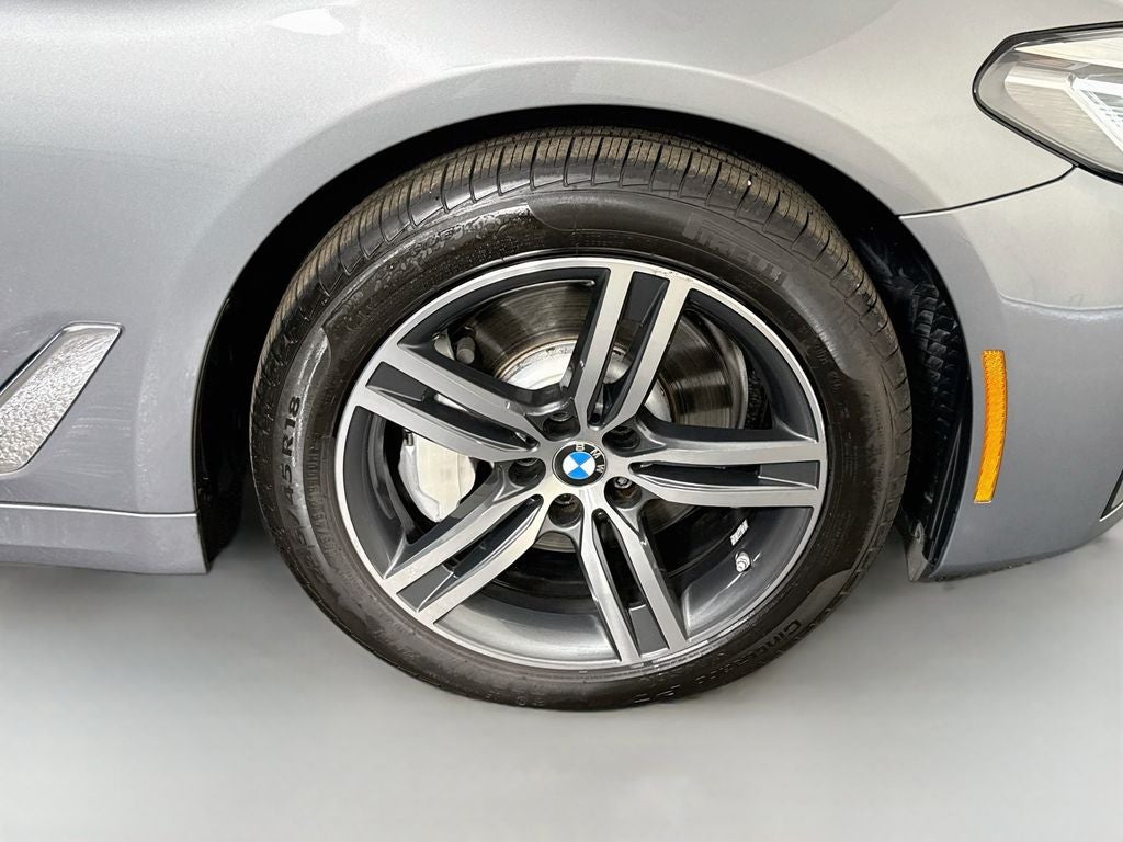 2023 BMW 5 Series 530i