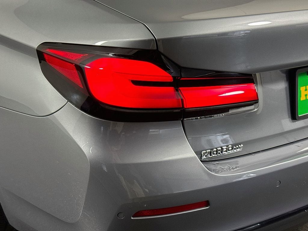 2023 BMW 5 Series 530i