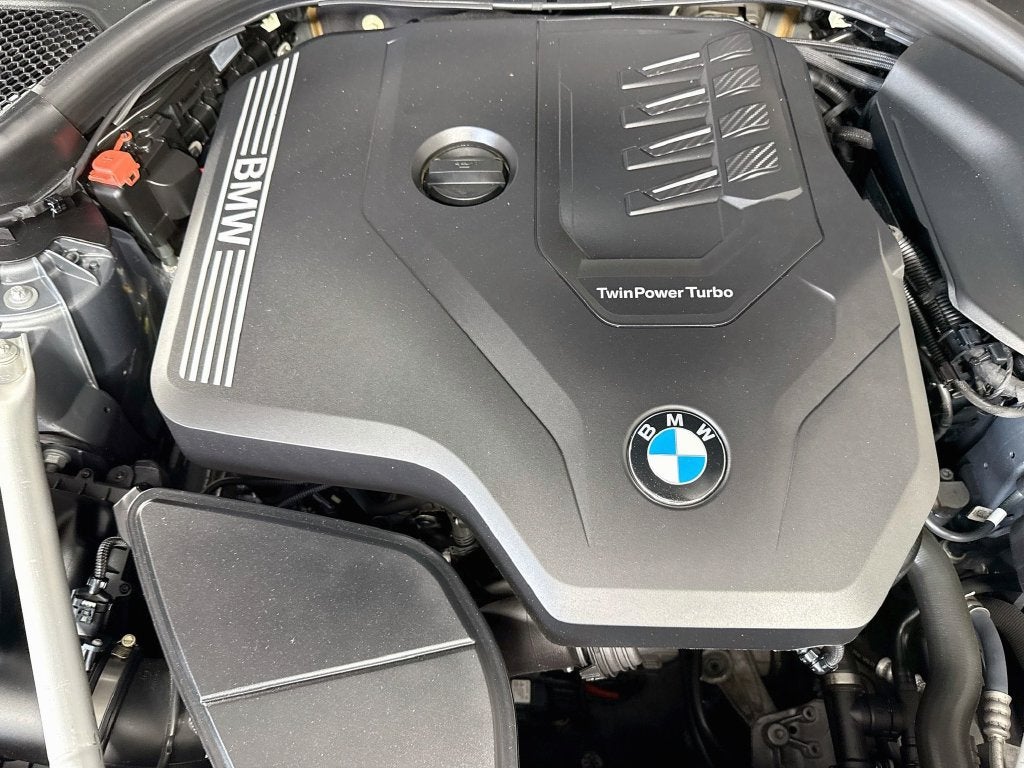 2023 BMW 5 Series 530i