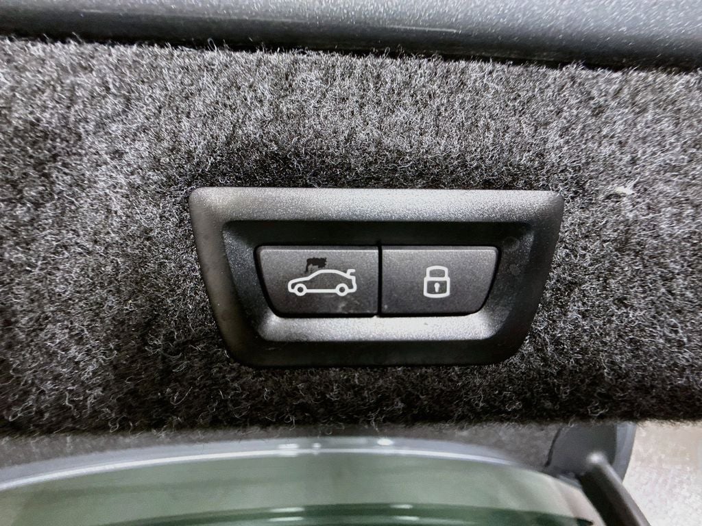 2023 BMW 5 Series 530i