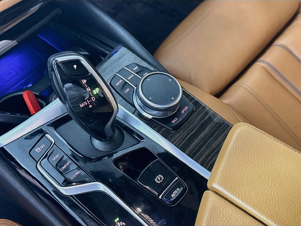 2021 BMW 5 Series 530i