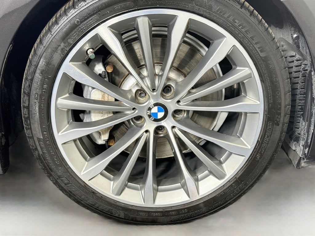 2021 BMW 5 Series 530i