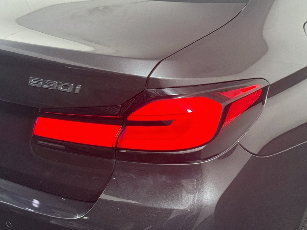 2021 BMW 5 Series 530i