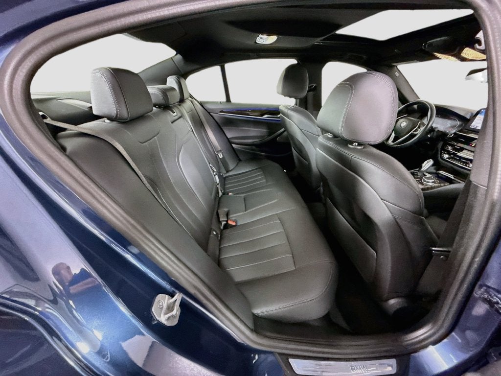 2023 BMW 5 Series 530i