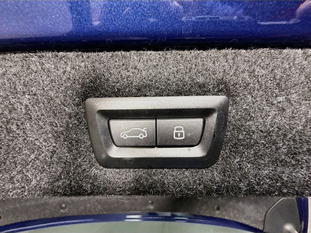 2023 BMW 5 Series 530i