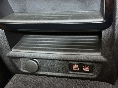 2023 BMW 5 Series 530i