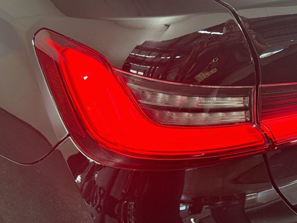 2019 BMW 3 Series 330i
