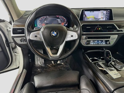 2020 BMW 7 Series 740i