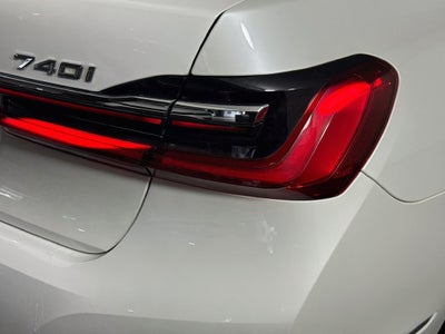 2020 BMW 7 Series 740i