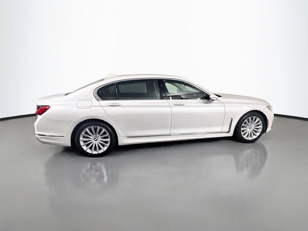 2020 BMW 7 Series 740i