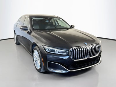 2022 BMW 7 Series 740i