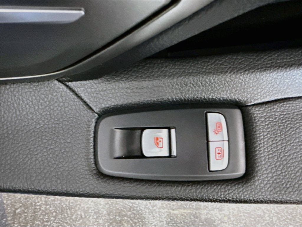 2022 BMW 7 Series 740i