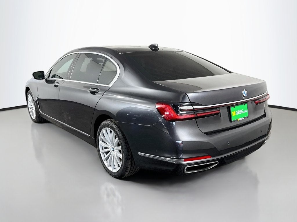 2022 BMW 7 Series 740i