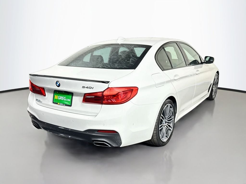 2019 BMW 5 Series 540i