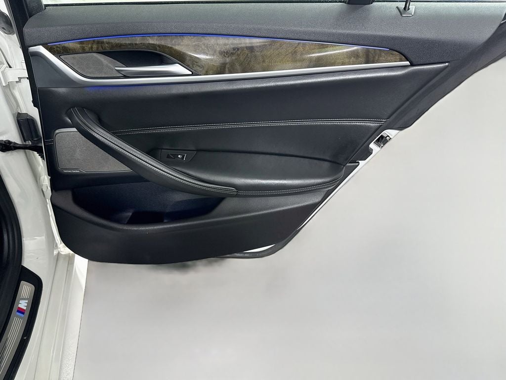 2019 BMW 5 Series 540i