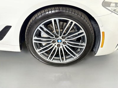 2019 BMW 5 Series 540i