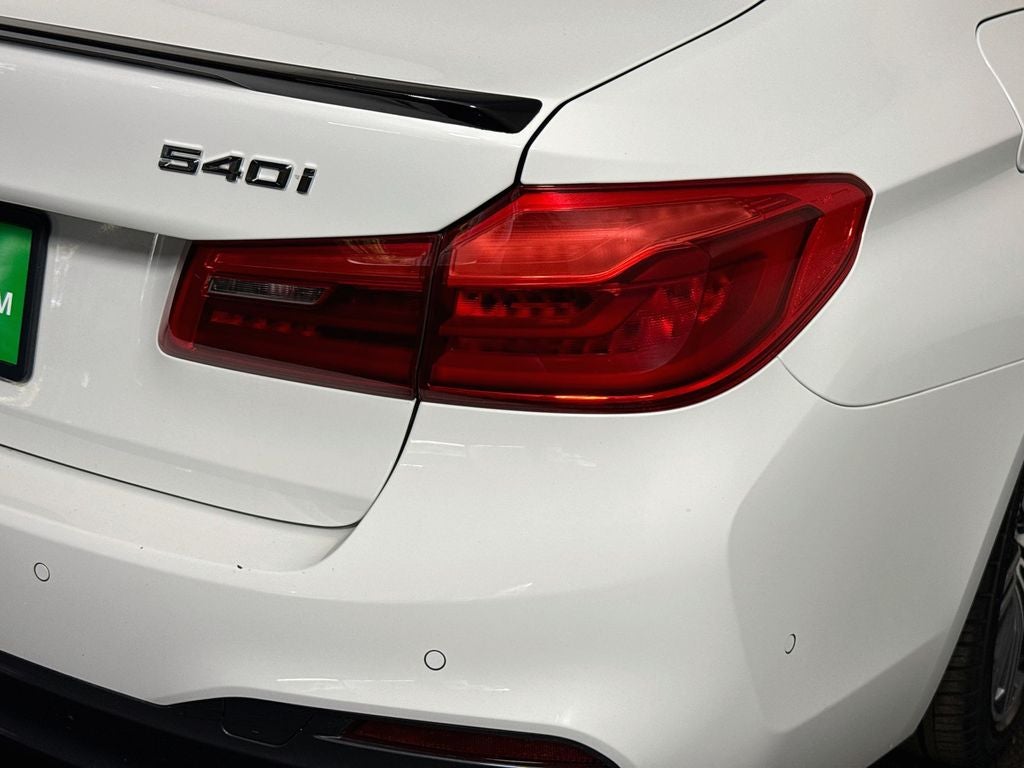 2019 BMW 5 Series 540i