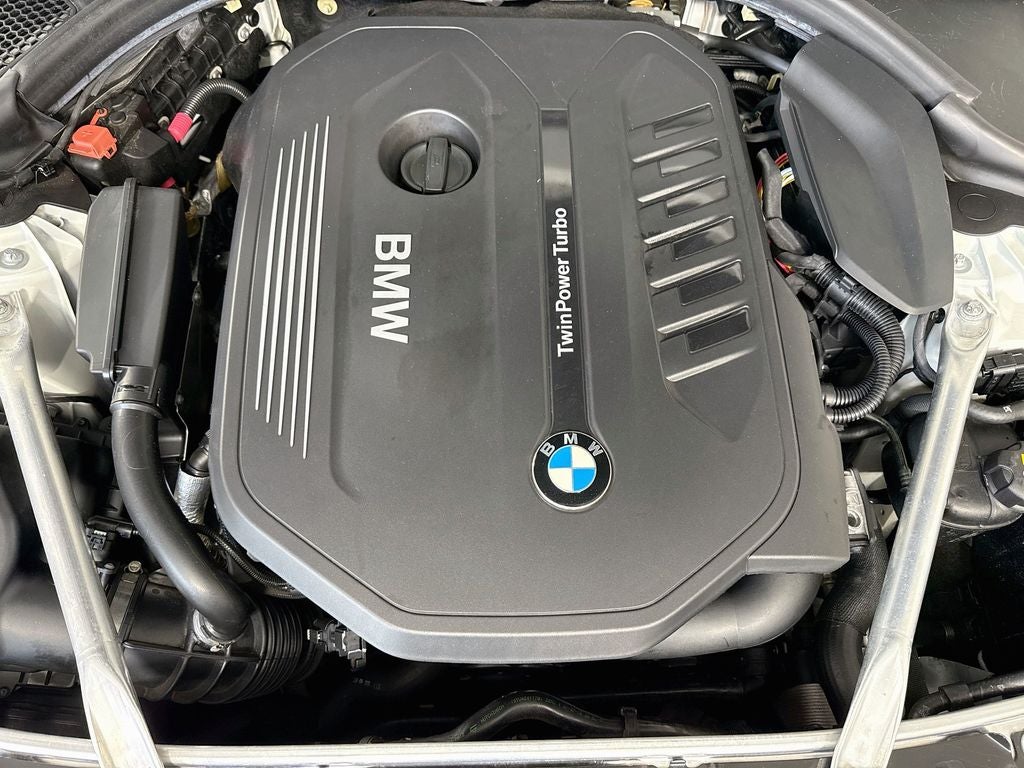 2019 BMW 5 Series 540i