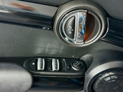 2018 MINI Cooper S Base