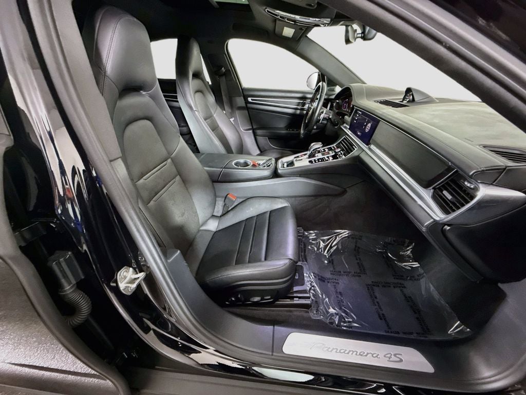2023 Porsche Panamera 4S