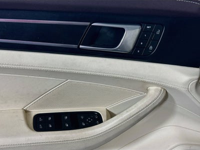 2023 Porsche Panamera 4