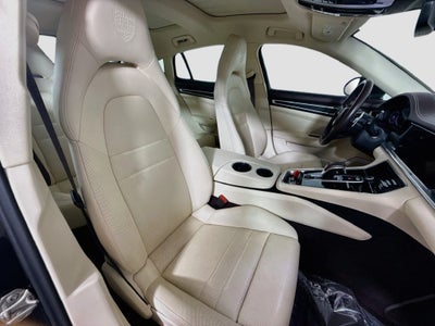 2023 Porsche Panamera 4