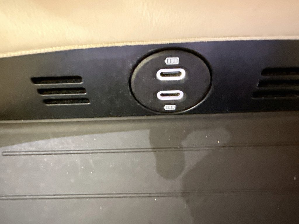 2023 Porsche Panamera 4