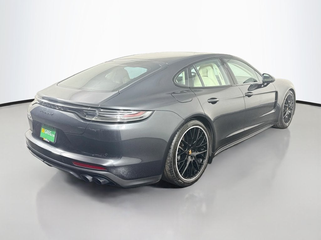 2023 Porsche Panamera 4