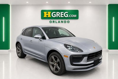 2023 Porsche Macan AWD