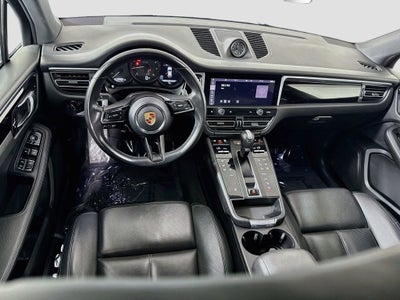 2023 Porsche Macan AWD