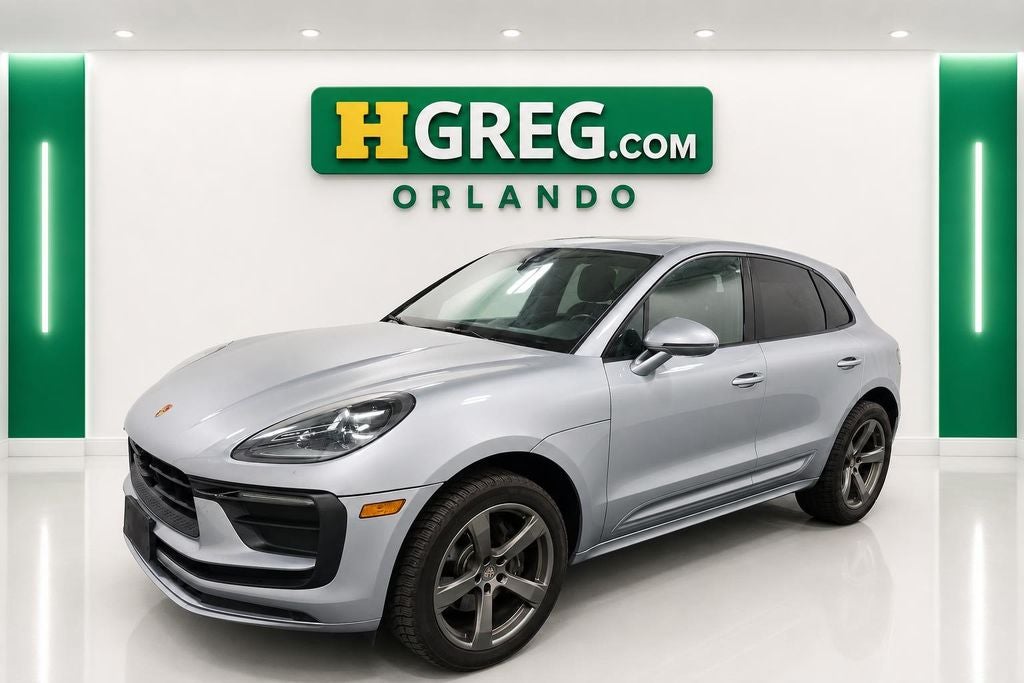 2023 Porsche Macan AWD