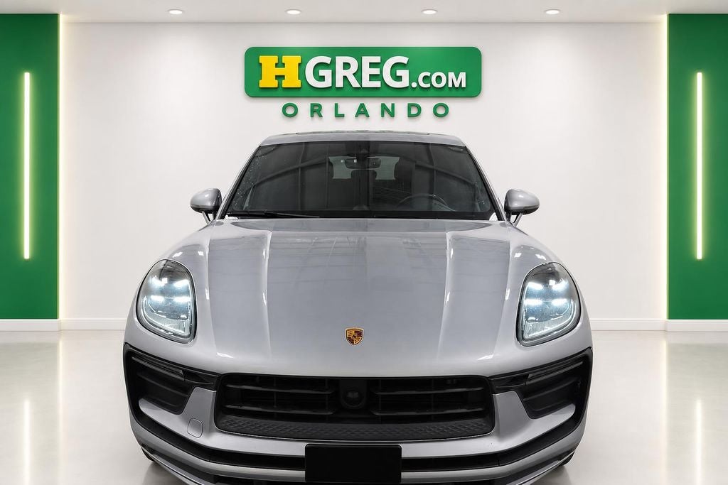 2023 Porsche Macan AWD