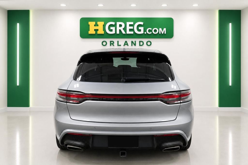 2023 Porsche Macan AWD