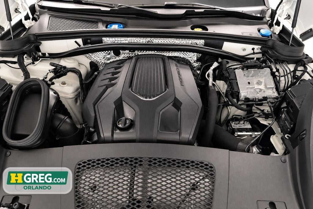 2024 Porsche Macan AWD