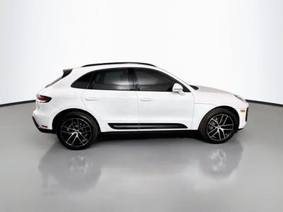 2024 Porsche Macan AWD