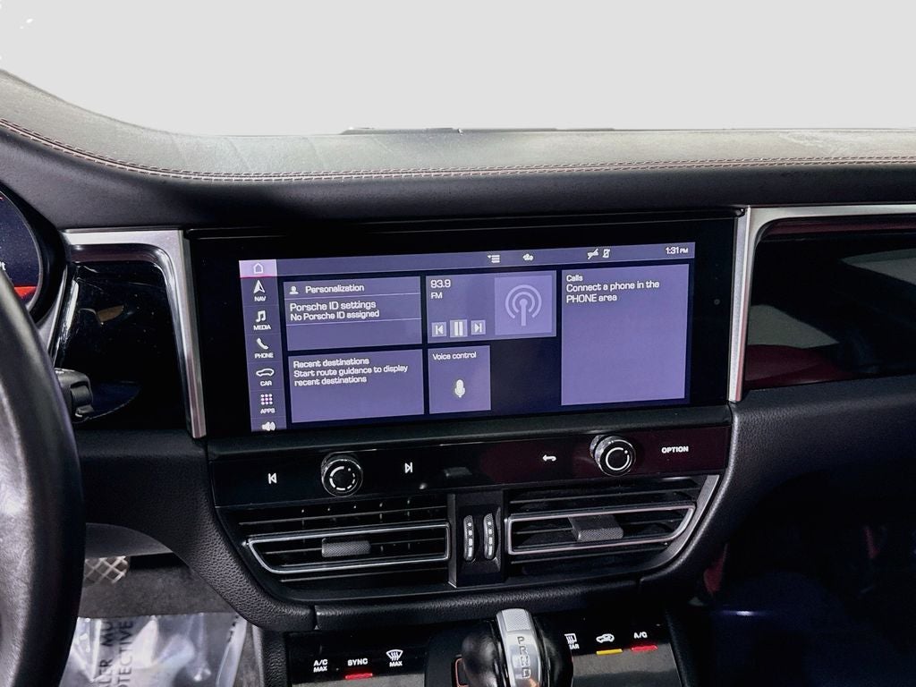 2024 Porsche Macan AWD