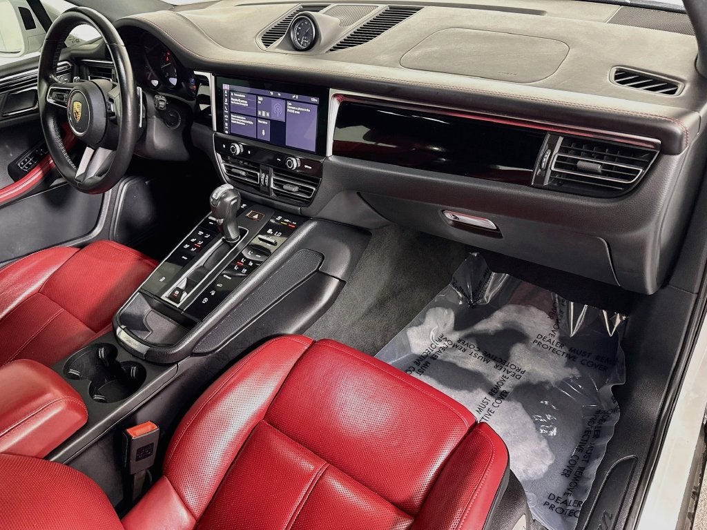 2024 Porsche Macan Base