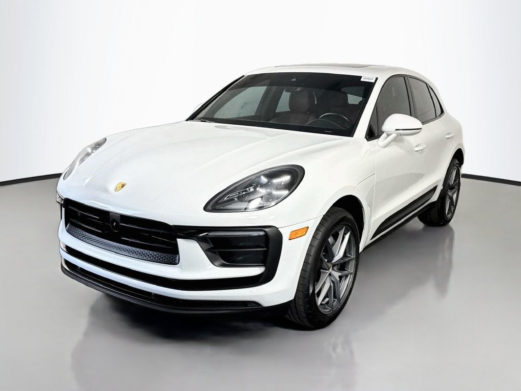2024 Porsche Macan AWD