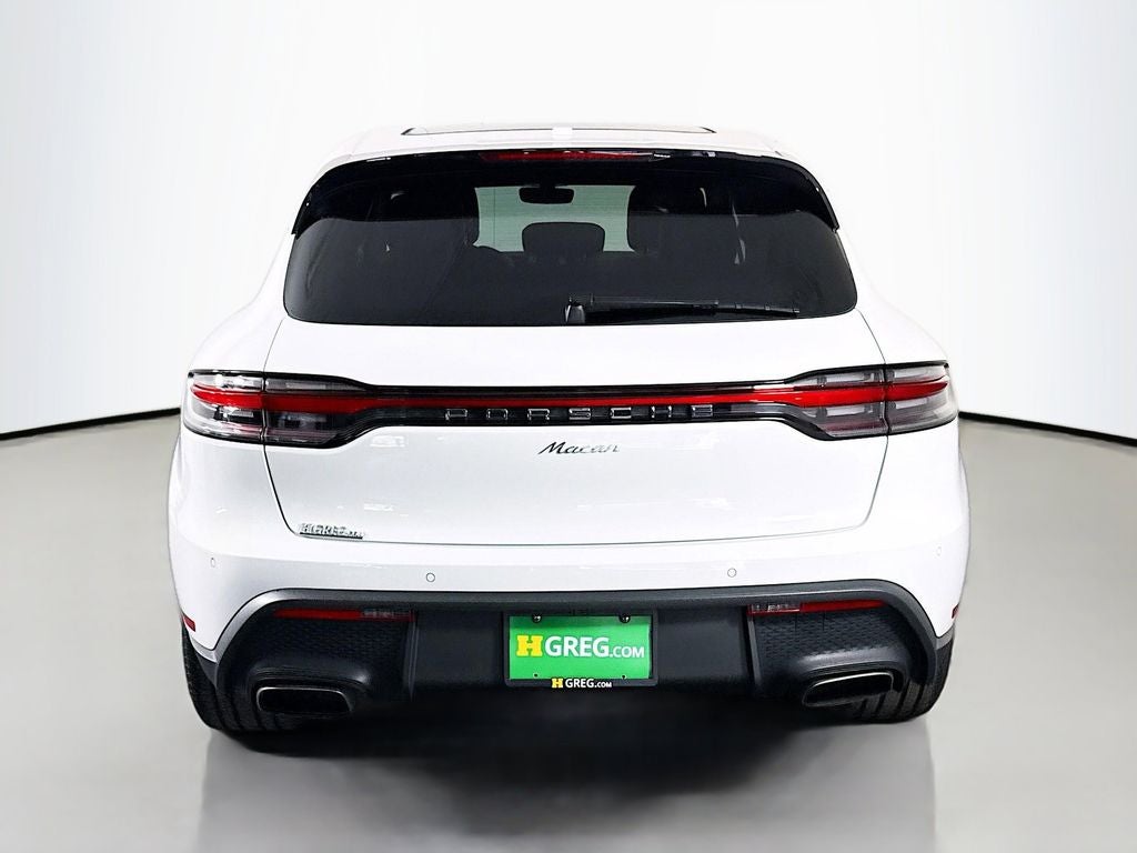 2023 Porsche Macan Base