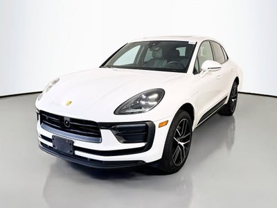 2023 Porsche Macan Base