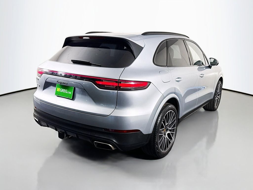 2023 Porsche Cayenne Platinum Edition