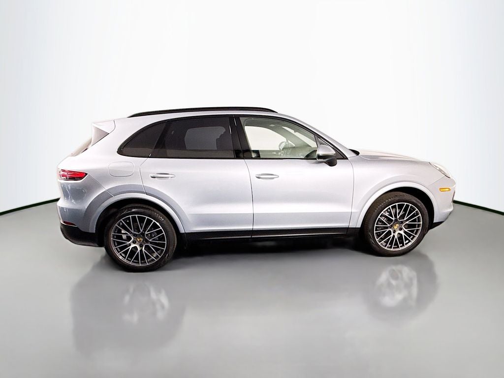 2023 Porsche Cayenne Platinum Edition