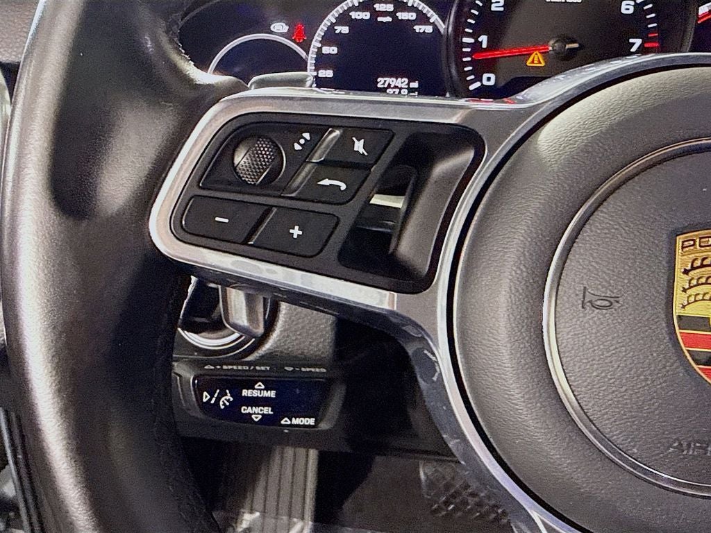 2023 Porsche Cayenne Platinum Edition