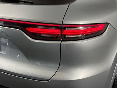2023 Porsche Cayenne Platinum Edition