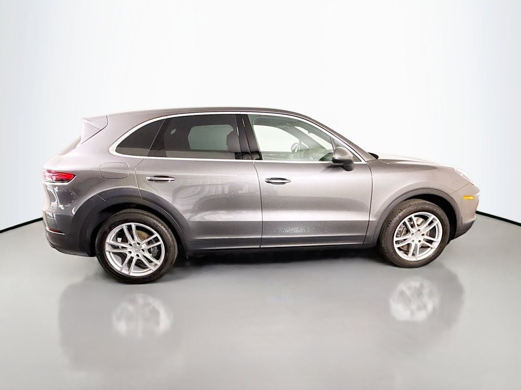 2023 Porsche Cayenne Base