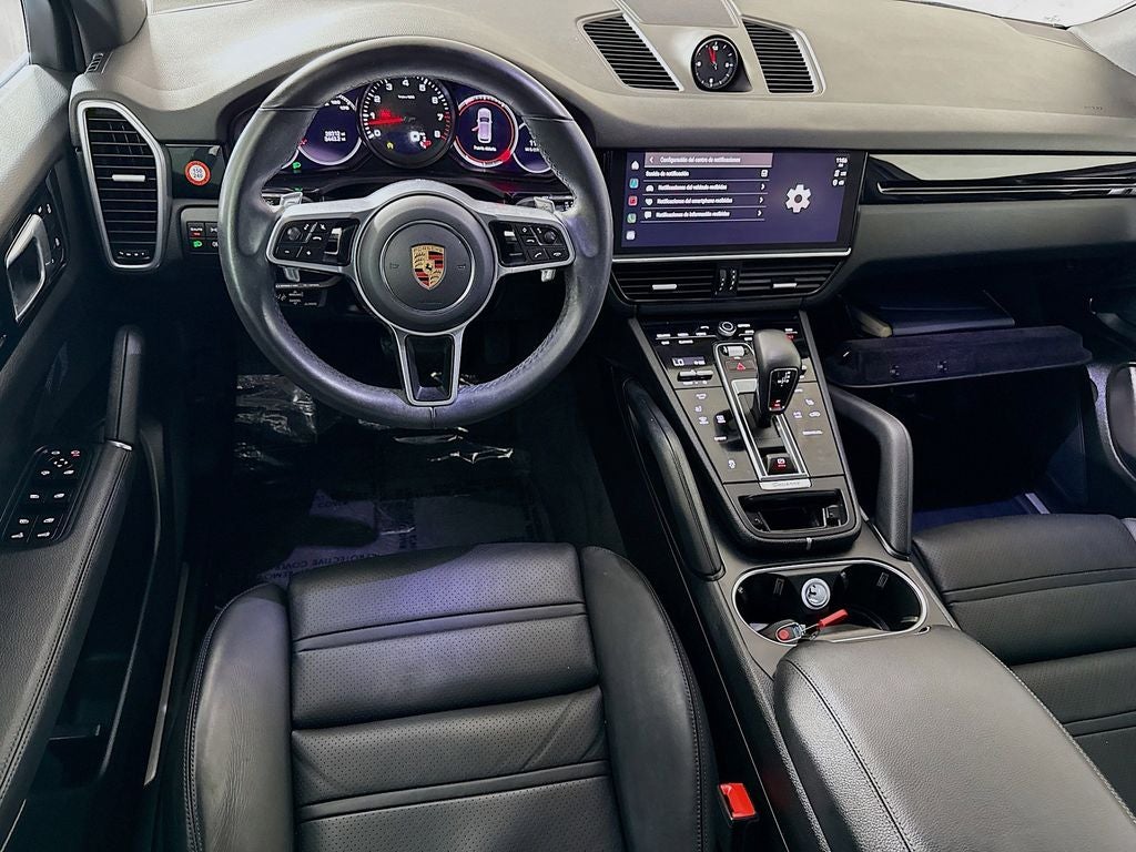 2023 Porsche Cayenne Base