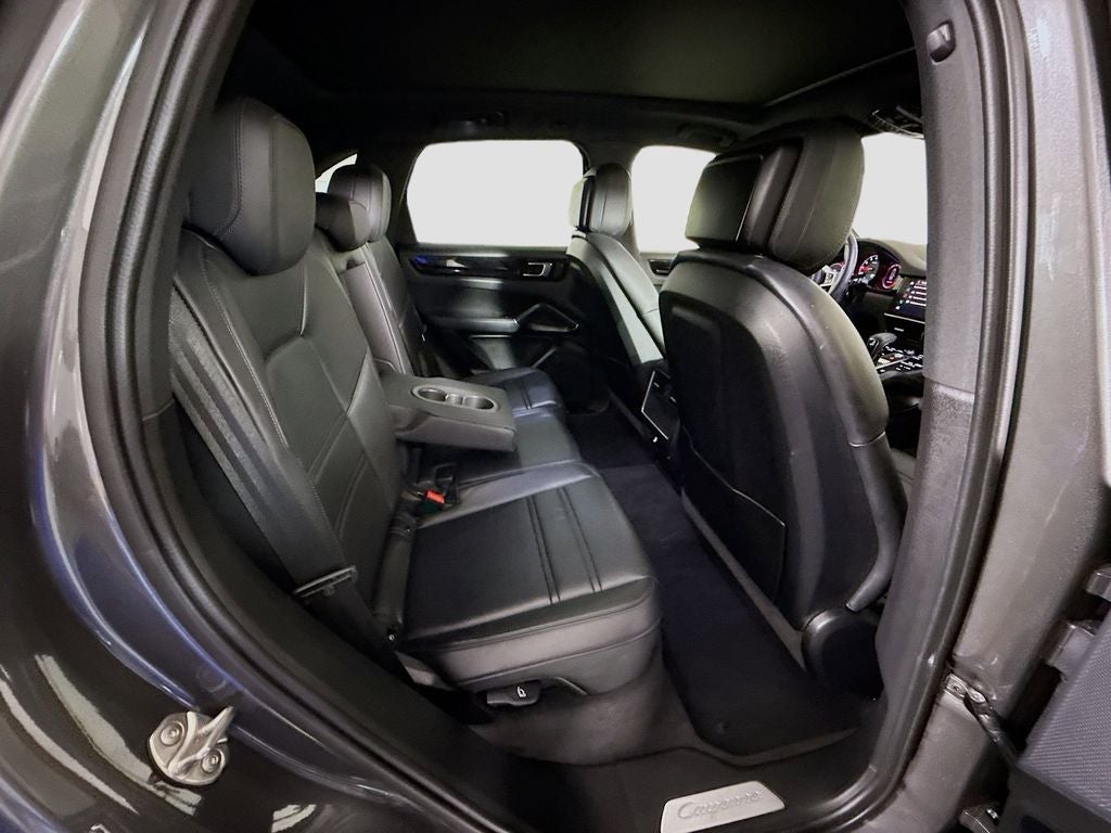 2023 Porsche Cayenne Base