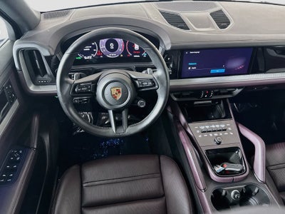 2024 Porsche Cayenne Base