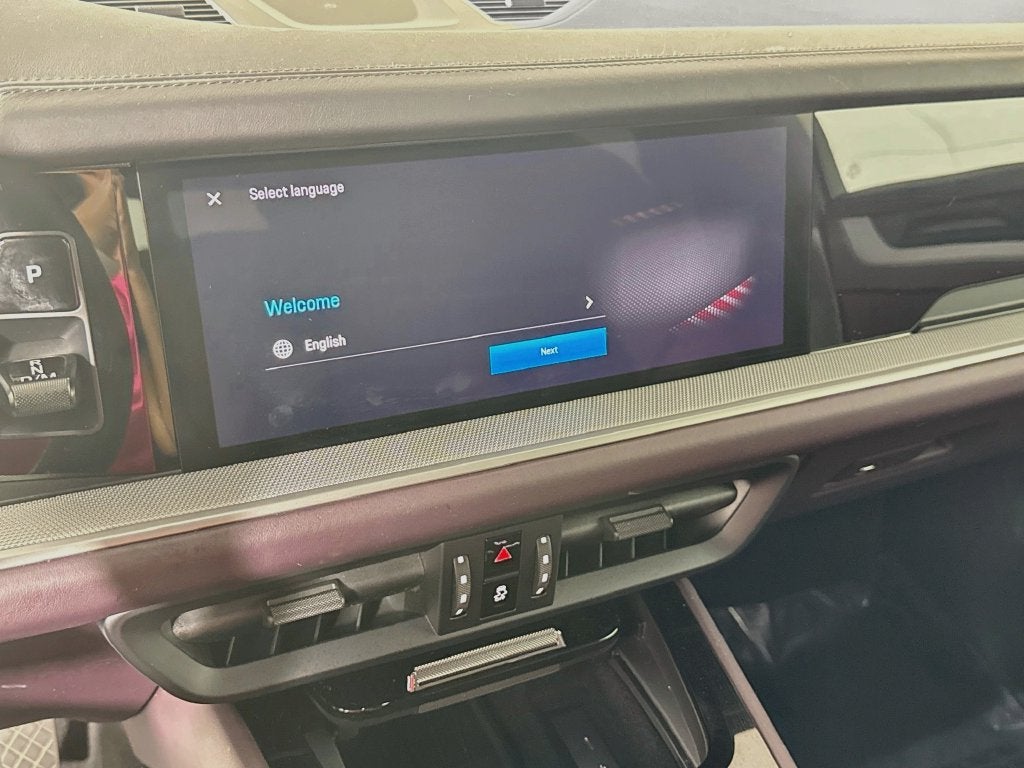 2024 Porsche Cayenne Base