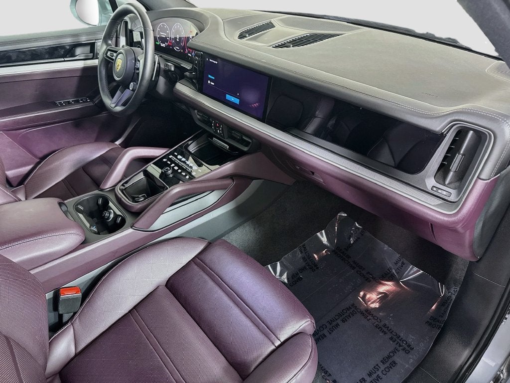 2024 Porsche Cayenne Base